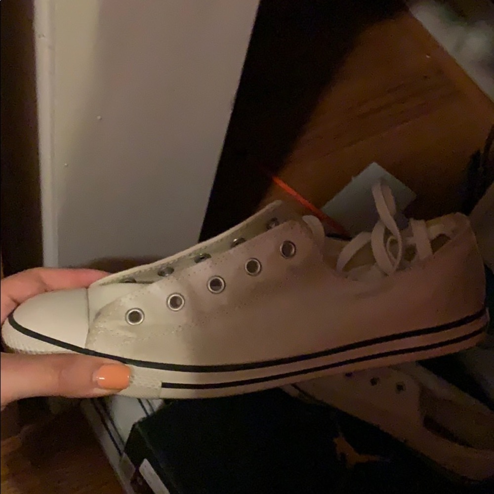 Converse
